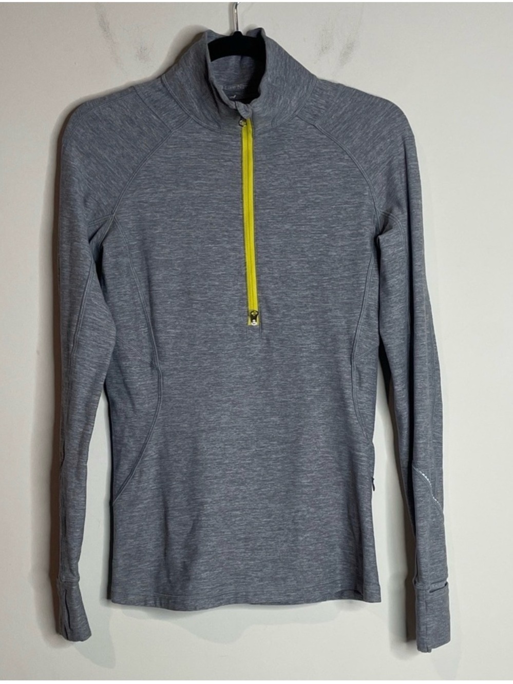 Lululemon | Women’s Race Your Pace 1/2 Zip Grey Top Size 8